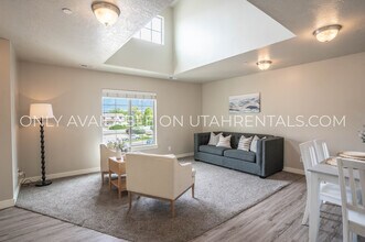 1936 N Geneva Rd in Provo, UT - Building Photo - Building Photo