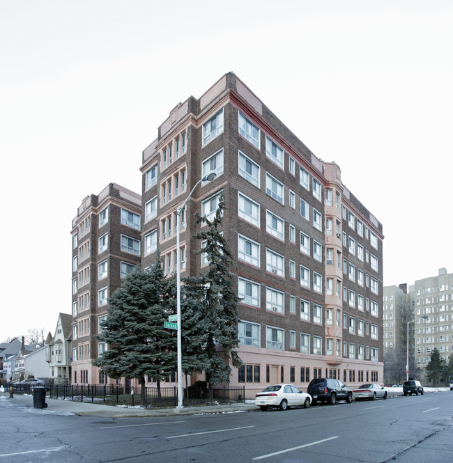 Chatham Apartments in Detroit, MI - Foto de edificio - Building Photo