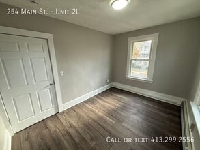 254 Main St in Springfield, MA - Building Photo - Building Photo