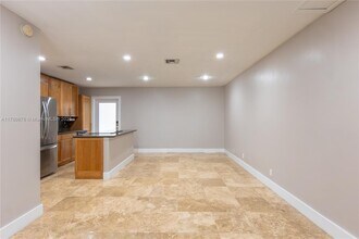 1337 NW 13th Ave in Fort Lauderdale, FL - Building Photo - Building Photo