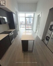 2369 Danforth Ave in Toronto, ON - Building Photo - Building Photo