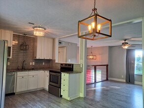 6101 Cougar Dr in Knoxville, TN - Building Photo - Building Photo