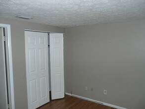 3208 Russett Dr in Tampa, FL - Building Photo - Building Photo