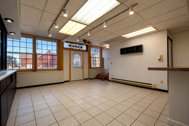 107 W Baldwin St in Apple River, IL - Building Photo - Building Photo