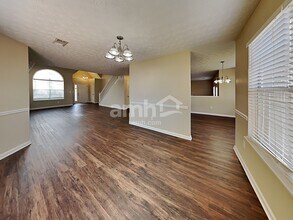602 Thrasher Ct in Locust Grove, GA - Building Photo - Building Photo