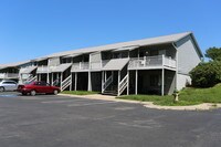 Building Photo - Prospect Studios of Gladstone Apartments in Kansas City, Missouri