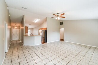 9668 Chutney Ct in Jacksonville, FL - Foto de edificio - Building Photo