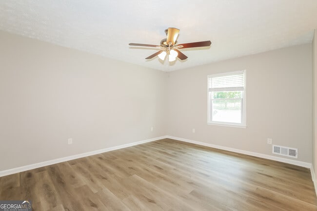 1743 Hunting Creek Ln SE in Conyers, GA - Building Photo - Building Photo