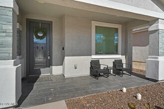 12313 Desert Heights Ct in El Paso, TX - Foto de edificio - Building Photo