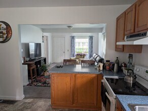 81 Cecelia Terrace in Irondequoit, NY - Building Photo - Building Photo