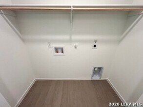 1543 Tiptop Mdw in New Braunfels, TX - Building Photo - Building Photo