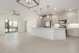 2511 W Queen Creek Rd, Unit 159 in Chandler, AZ - Building Photo - Building Photo