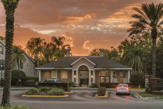 The Grand Reserve at Maitland Park in Orlando, FL - Foto de edificio - Building Photo