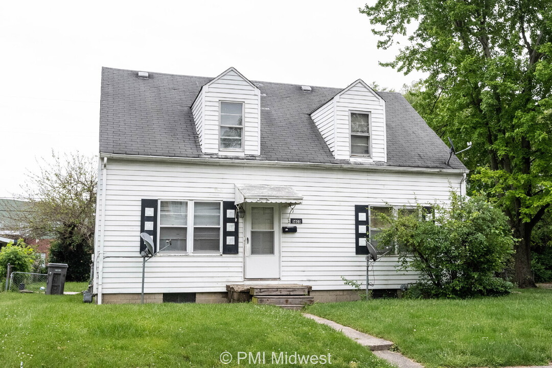 1401 N Alton Ave in Indianapolis, IN - Building Photo