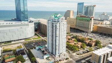526 Pacific Ave in Atlantic City, NJ - Building Photo - Building Photo