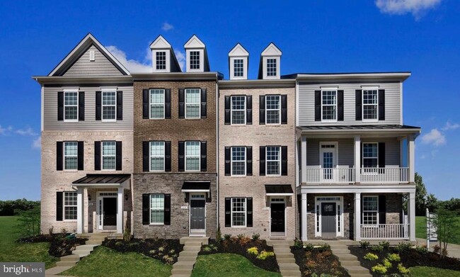property at 2530 Lanham Hill Cir