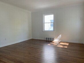 222 S Minerva Ave in Royal Oak, MI - Building Photo - Building Photo