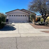 8786 S Desert Valley Way in Tucson, AZ - Building Photo