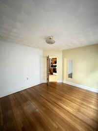 257 Powder House Blvd, Unit R in Somerville, MA - Building Photo - Building Photo