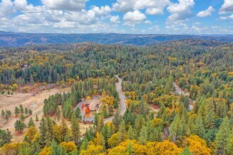 20860 Todd Valley Rd in Foresthill, CA - Building Photo - Building Photo