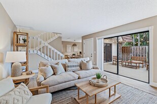 825 Center St in Jupiter, FL - Building Photo