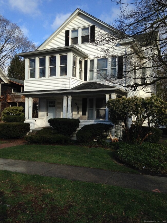 property at 32 S Elm St