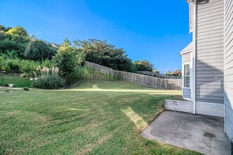 395 Sugarberry Ln in Suwanee, GA - Building Photo - Building Photo