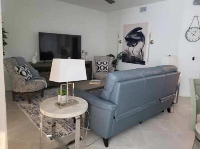 14214 Heritage Landing Blvd, Unit Heritage Landing Condo in Punta Gorda, FL - Building Photo - Building Photo