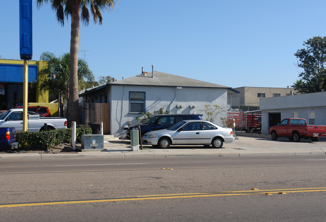 1057 3rd Ave in Chula Vista, CA - Building Photo