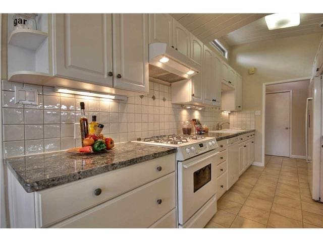 990 Amarillo Ave in Palo Alto, CA - Building Photo - Building Photo