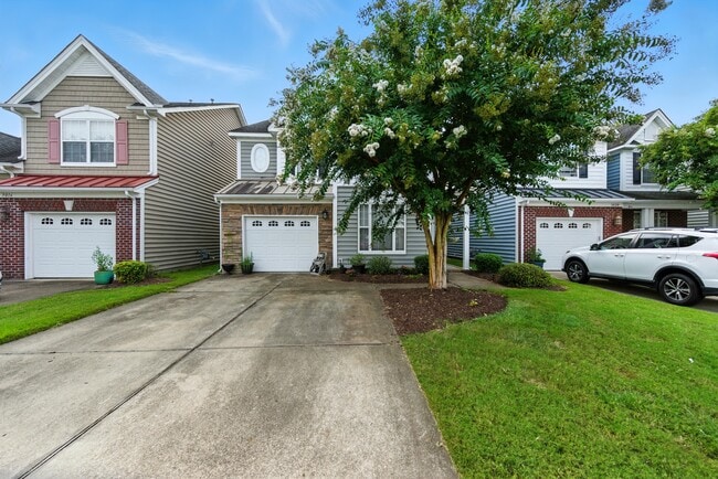 3018 Silver Charm Cir in Suffolk, VA - Foto de edificio - Building Photo