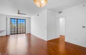233 S Federal Hwy in Boca Raton, FL - Building Photo - Building Photo