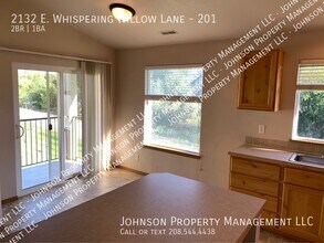 2132 E Whispering Willow Ln in Nampa, ID - Building Photo - Building Photo