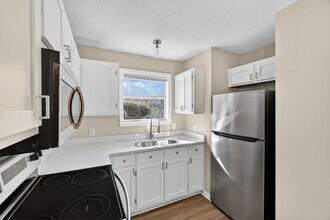 105 Bay Meadow Ct, Unit 105 in Lexington, NC - Foto de edificio - Building Photo