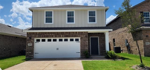 property at 2017 Mdw Pk Dr