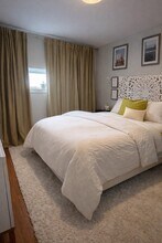 240 Heath St, Unit PH5 in Boston, MA - Foto de edificio - Building Photo