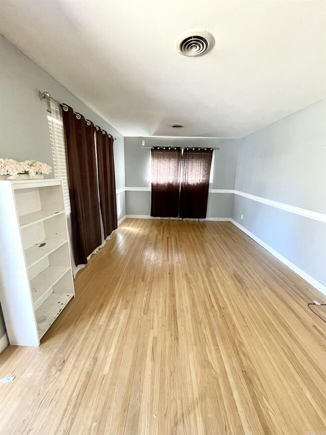 400 Oak Ln in Little Rock, AR - Building Photo - Building Photo