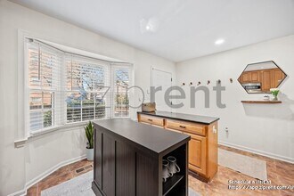 1183 N Vernon St in Arlington, VA - Foto de edificio - Building Photo