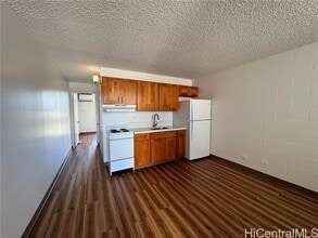 2122 Lime St in Honolulu, HI - Foto de edificio - Building Photo