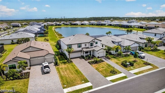 18731 Ivywood Pl in Estero, FL - Building Photo - Building Photo