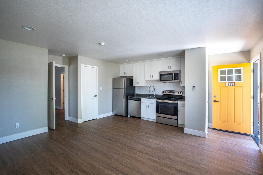 Access @ Rohnert Park in Rohnert Park, CA - Building Photo