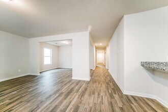 15815 Del Norte Dr in Conroe, TX - Building Photo - Building Photo