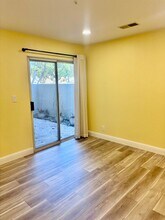 1310 Walden Rd in Walnut Creek, CA - Foto de edificio - Building Photo