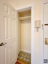 WEST 72 STREET, Unit 5K in New York, NY - Foto de edificio - Building Photo