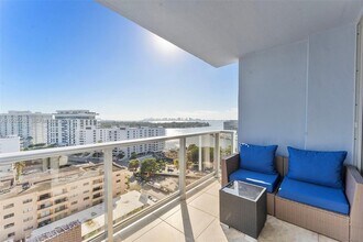401 69th St in Miami, FL - Building Photo - Building Photo