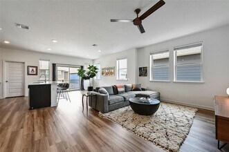 8100 Mandela Bend in Austin, TX - Building Photo - Building Photo