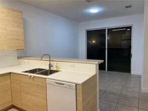 2145 NE 7th St in Homestead, FL - Building Photo - Building Photo