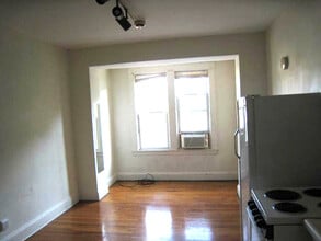 70 Strathmore Rd, Unit 11 in Boston, MA - Building Photo - Building Photo