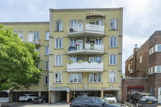 2919 Brighton 8th St in Brooklyn, NY - Foto de edificio - Building Photo