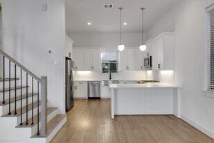 1526 Chestnut St in Houston, TX - Building Photo